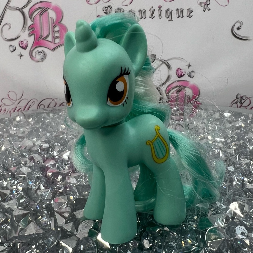 My Little Pony Mint Green Unicorn with Yellow Harp - Picture 1 of 5